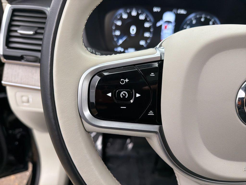 used 2022 Volvo XC90 car, priced at $30,684