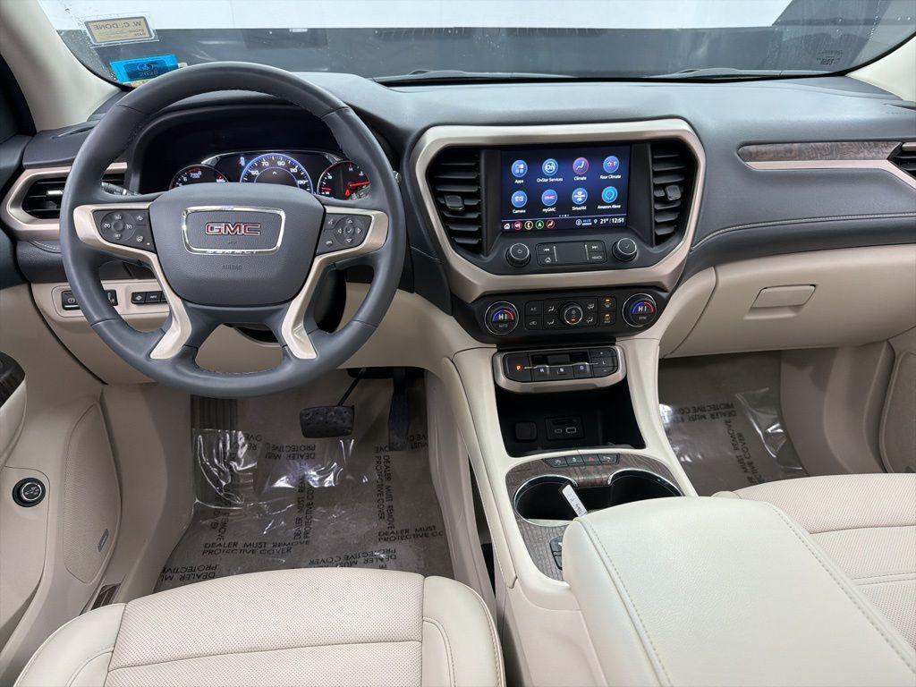 used 2023 GMC Acadia car, priced at $34,984
