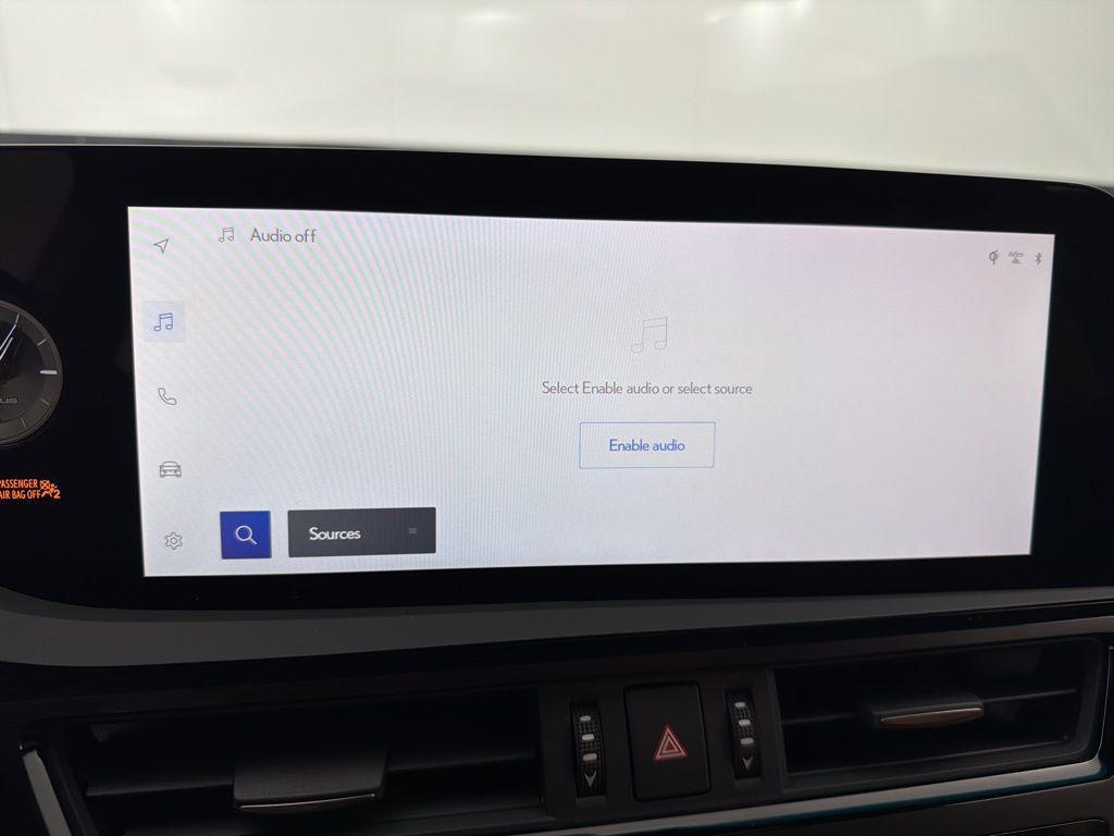 new 2025 Lexus ES 350 car, priced at $51,044