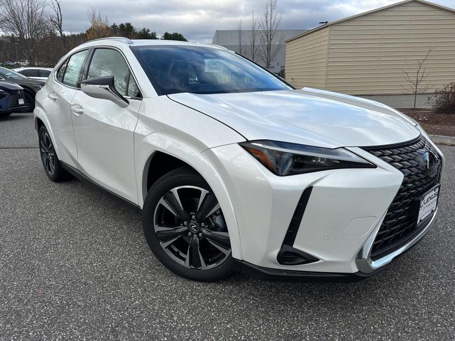 new 2025 Lexus UX 300h car, priced at $46,320