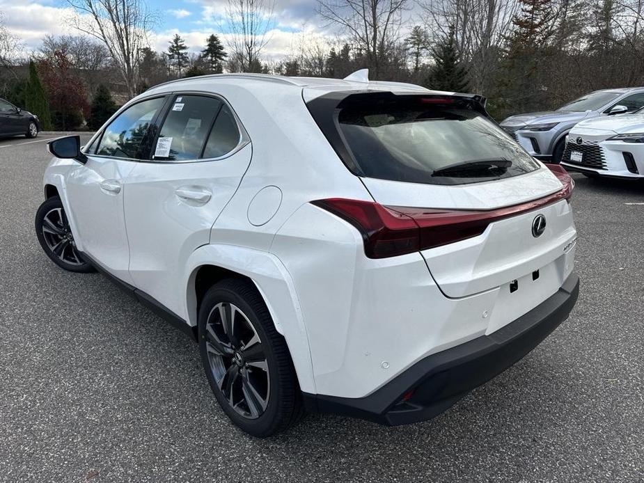 new 2025 Lexus UX 300h car, priced at $46,320