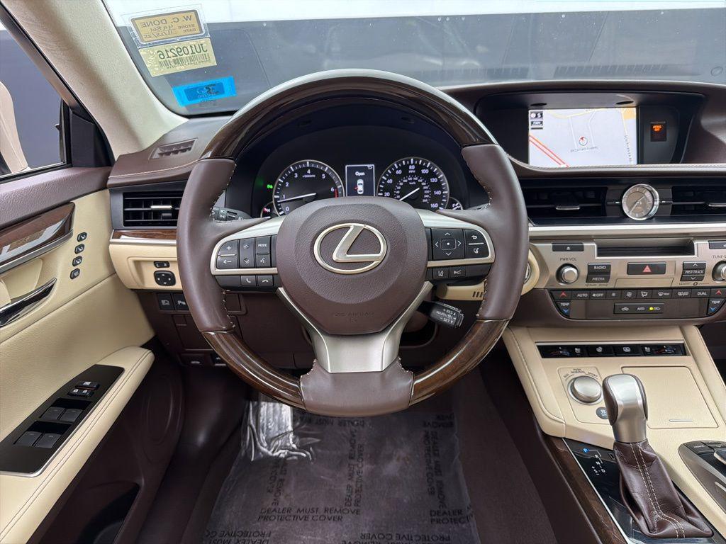 used 2018 Lexus ES 350 car, priced at $20,384