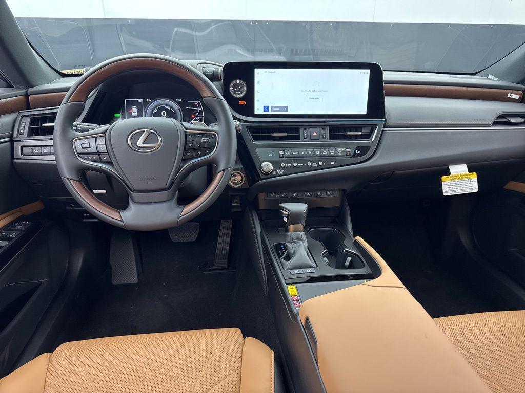 new 2025 Lexus ES 300h car, priced at $54,839