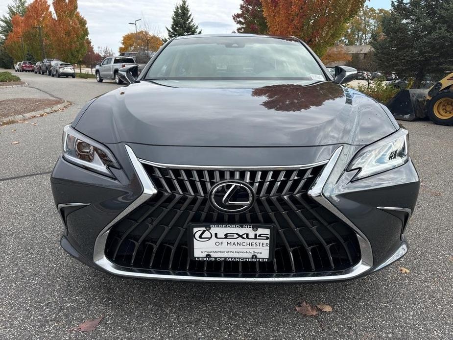 new 2025 Lexus ES 350 car, priced at $47,914