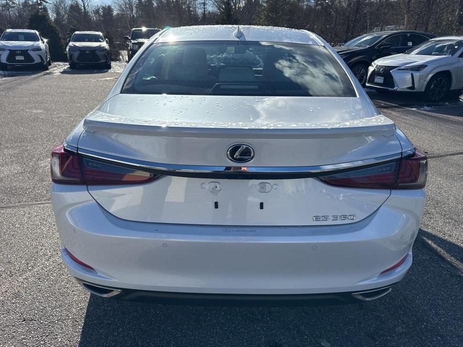 new 2025 Lexus ES 350 car, priced at $50,424