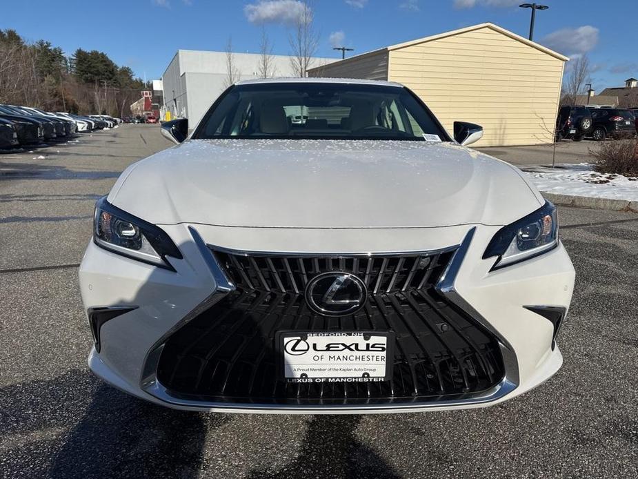 new 2025 Lexus ES 350 car, priced at $50,424