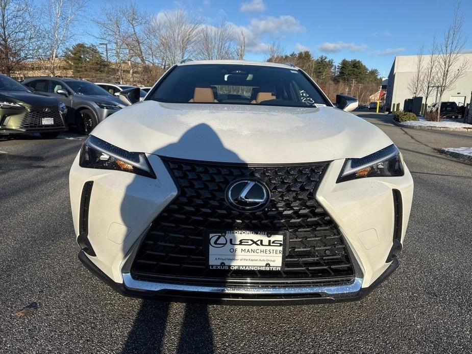 new 2025 Lexus UX 300h car, priced at $44,155