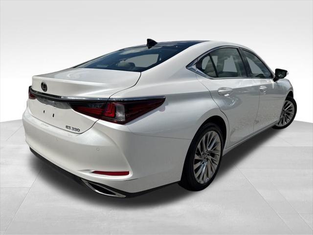 used 2019 Lexus ES 350 car, priced at $27,784