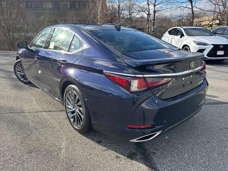 new 2025 Lexus ES 350 car, priced at $56,434