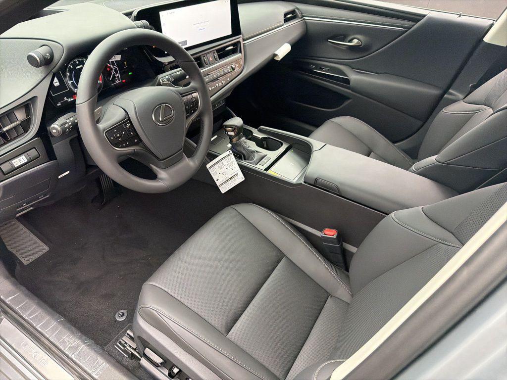 new 2025 Lexus ES 350 car, priced at $50,585