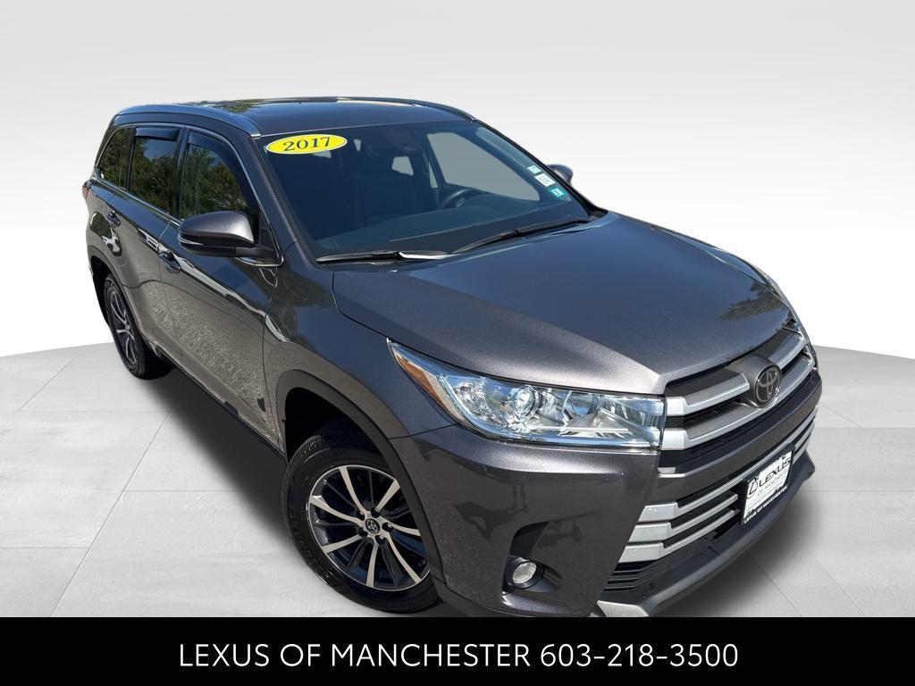 used 2017 Toyota Highlander car, priced at $24,984