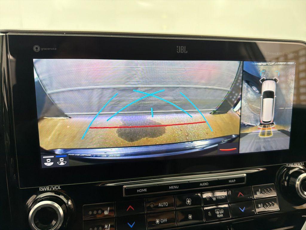 used 2022 Toyota Highlander car, priced at $41,284