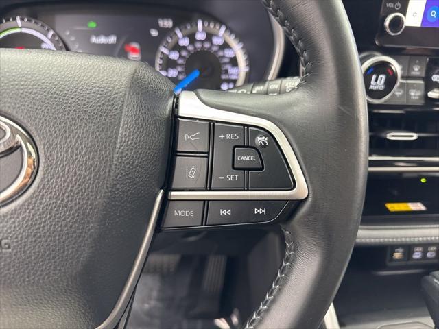 used 2023 Toyota Highlander Hybrid car, priced at $38,584