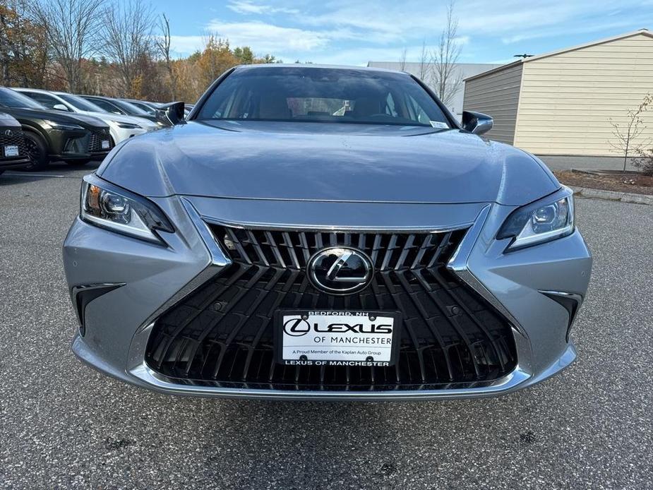 new 2025 Lexus ES 350 car, priced at $47,914