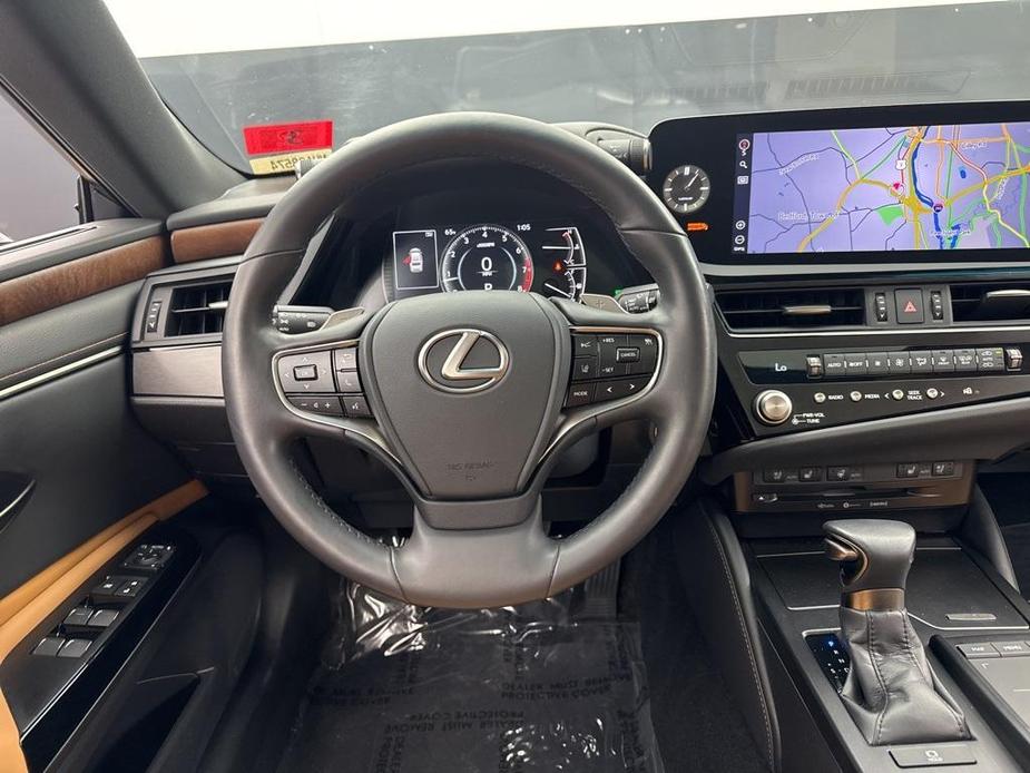 used 2022 Lexus ES 350 car, priced at $36,484