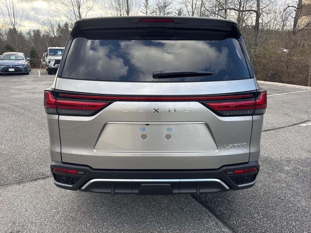 new 2024 Lexus LX 600 car, priced at $113,305