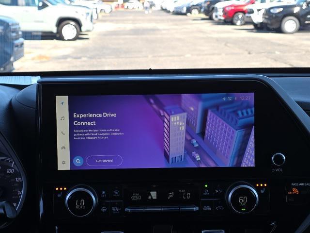 used 2023 Toyota Highlander car, priced at $37,030