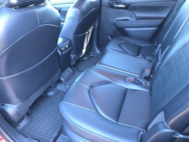 used 2023 Toyota Highlander car, priced at $37,030