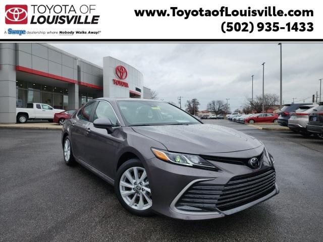 used 2023 Toyota Camry car, priced at $25,658