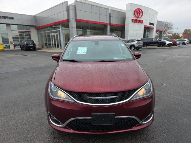 used 2019 Chrysler Pacifica car, priced at $13,495