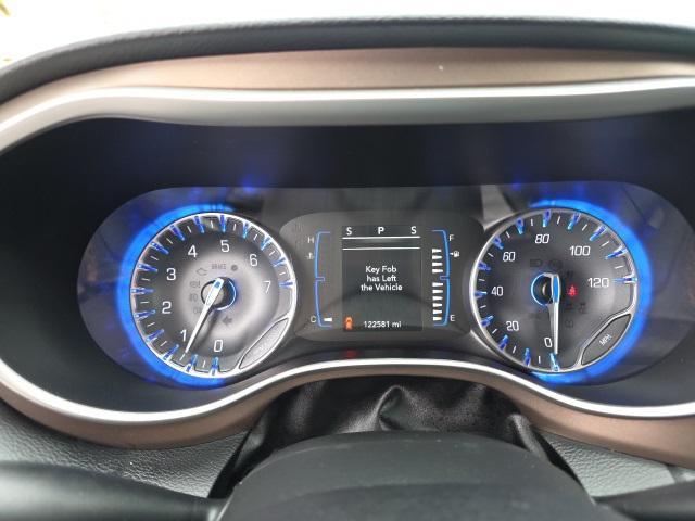 used 2019 Chrysler Pacifica car, priced at $13,495