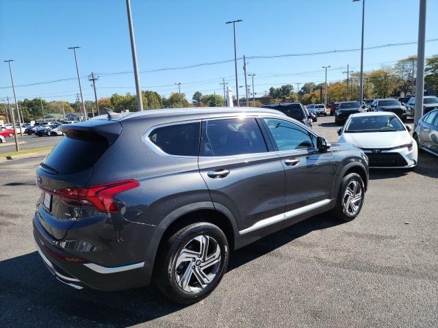 used 2022 Hyundai Santa Fe car, priced at $27,998