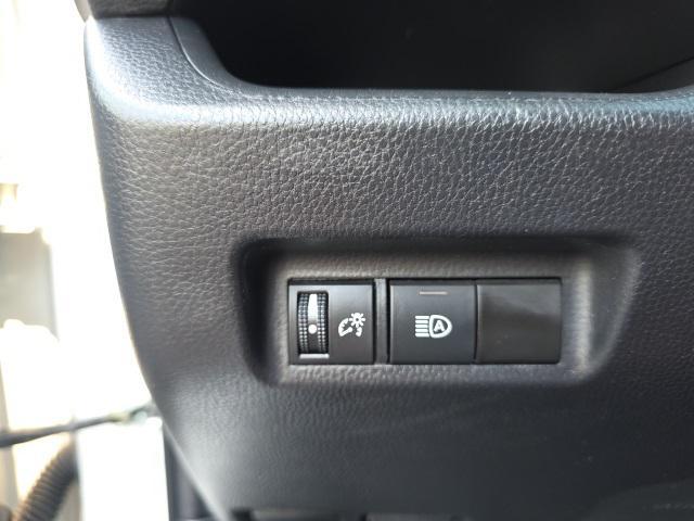 used 2022 Toyota RAV4 car, priced at $27,998