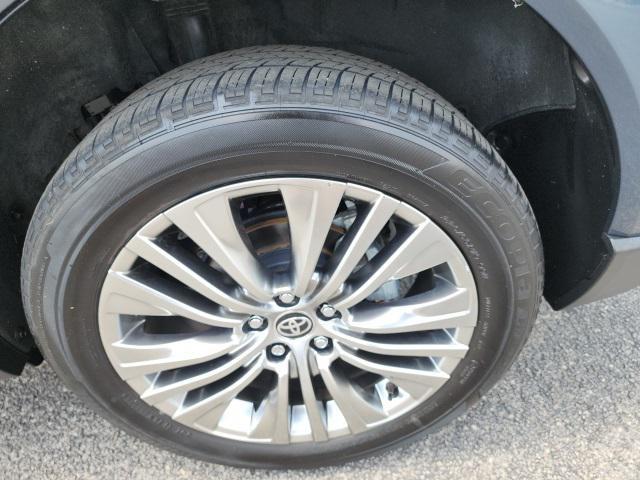 used 2021 Toyota Venza car, priced at $31,850