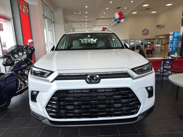 new 2025 Toyota Grand Highlander car, priced at $58,282