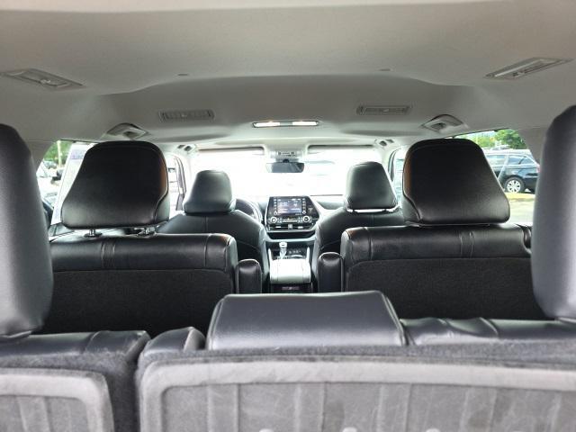 used 2022 Toyota Highlander car, priced at $37,998
