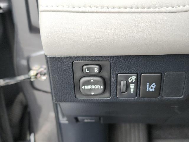 used 2017 Toyota RAV4 Hybrid car, priced at $17,998