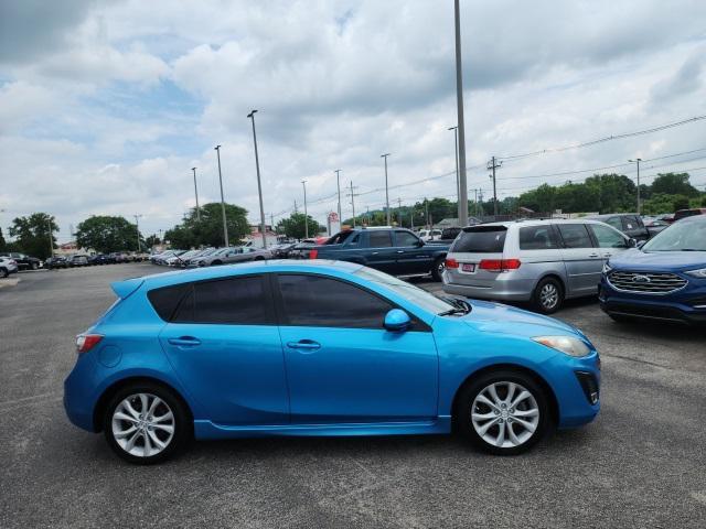 used 2011 Mazda Mazda3 car, priced at $11,827