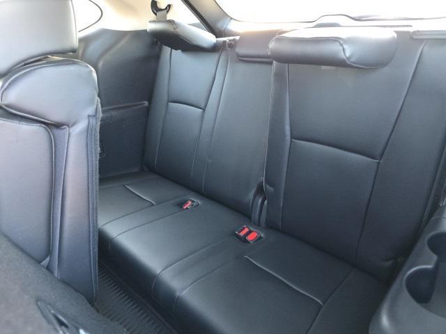 used 2024 Toyota Highlander car, priced at $41,998