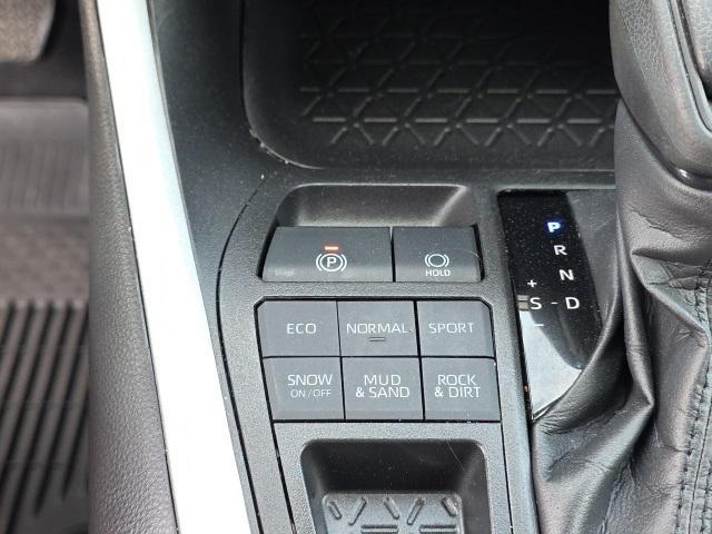 used 2022 Toyota RAV4 car, priced at $30,998