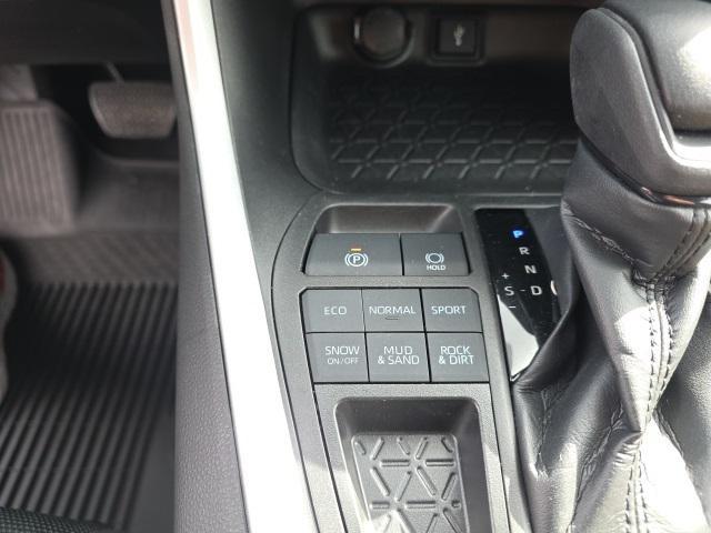 used 2022 Toyota RAV4 car, priced at $28,998