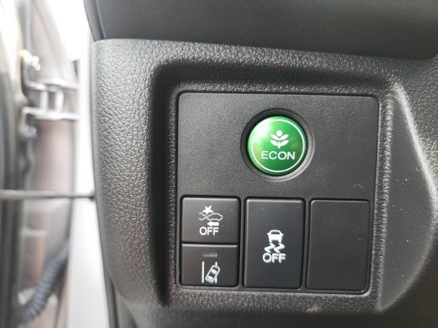 used 2022 Honda HR-V car, priced at $22,998