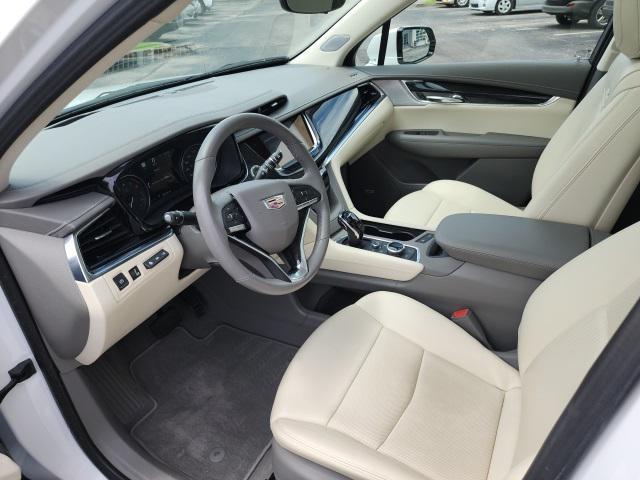 used 2022 Cadillac XT6 car, priced at $35,994