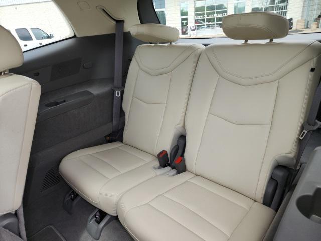 used 2022 Cadillac XT6 car, priced at $35,994
