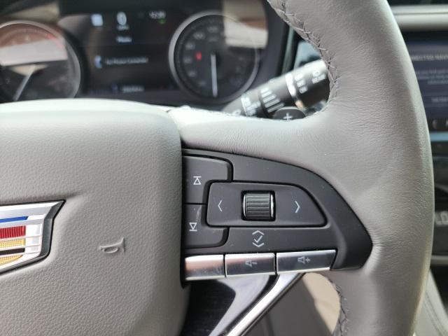 used 2022 Cadillac XT6 car, priced at $35,994