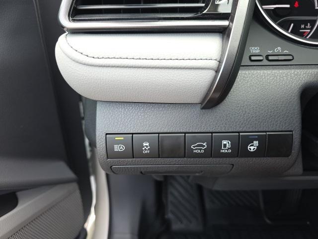 used 2024 Toyota Camry Hybrid car, priced at $32,210