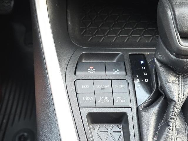 used 2021 Toyota RAV4 car, priced at $27,998