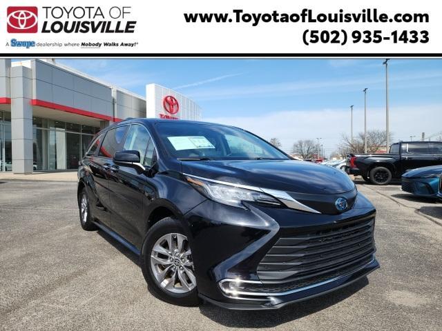 used 2023 Toyota Sienna car, priced at $35,998