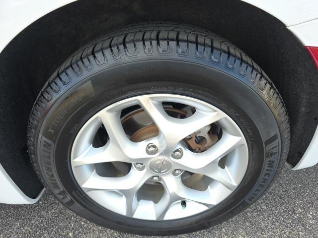 used 2020 Chrysler Pacifica car, priced at $20,998