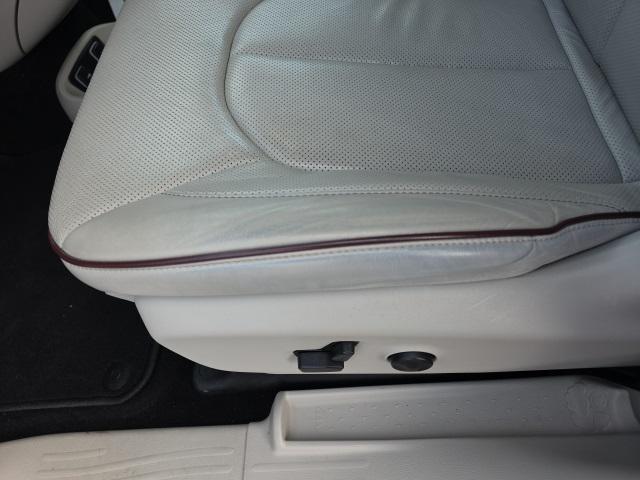 used 2020 Chrysler Pacifica car, priced at $20,998