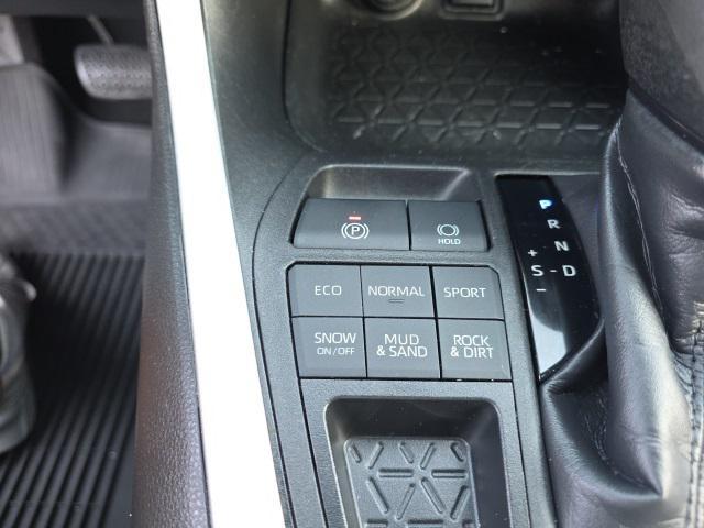 used 2020 Toyota RAV4 car, priced at $19,998