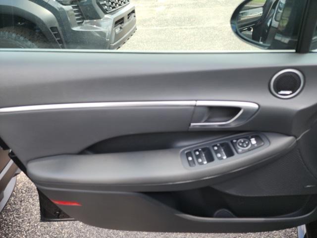 used 2022 Hyundai Sonata car, priced at $24,979
