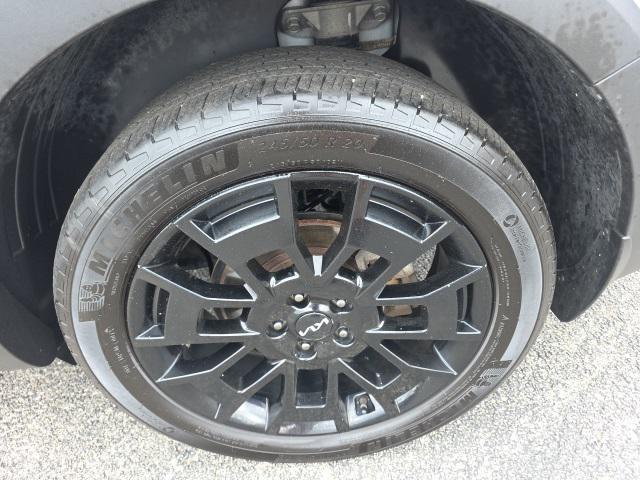 used 2022 Kia Telluride car, priced at $31,667