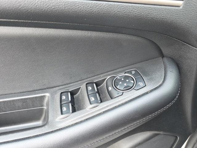 used 2024 Ford Edge car, priced at $27,998