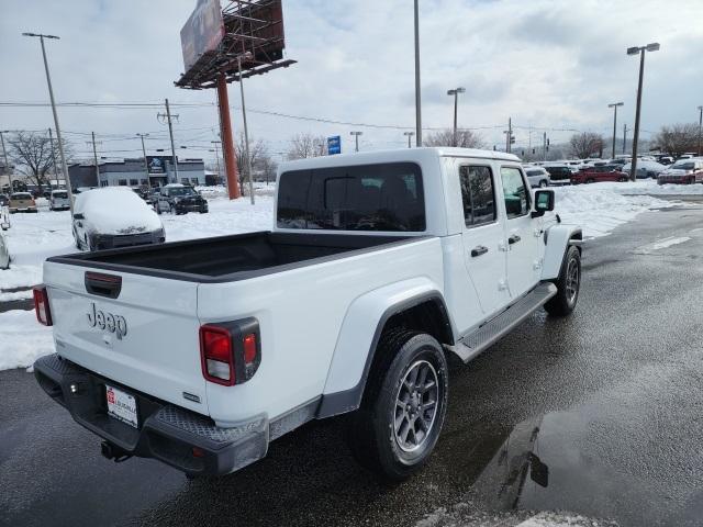 used 2021 Jeep Gladiator car, priced at $35,662