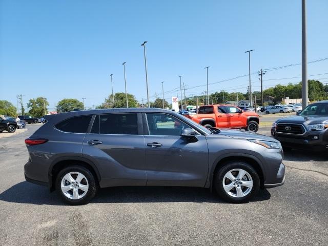 used 2023 Toyota Highlander car, priced at $34,968